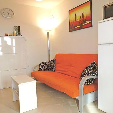 Apartment Honor Njivice Eksteriør bilde